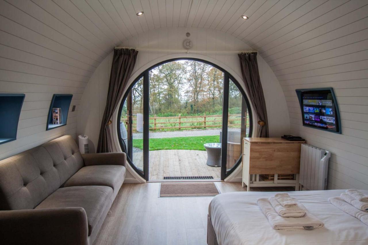 High Oaks Grange - Glamping Hotel Pickering Ngoại thất bức ảnh