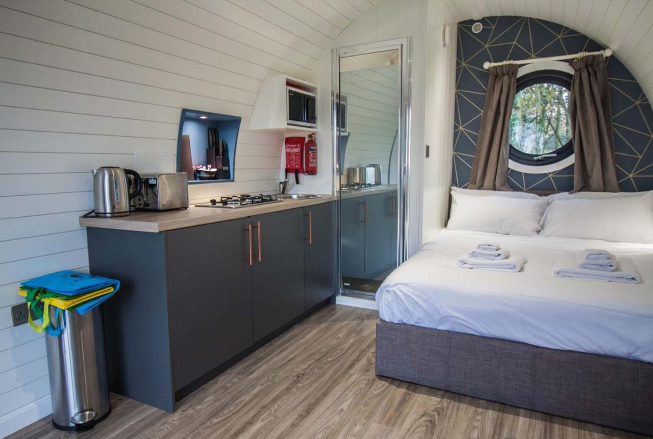High Oaks Grange - Glamping Hotel Pickering Ngoại thất bức ảnh
